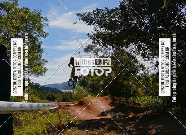 Buy your photos of the eventTaa Brasil de Downhill on Fotop