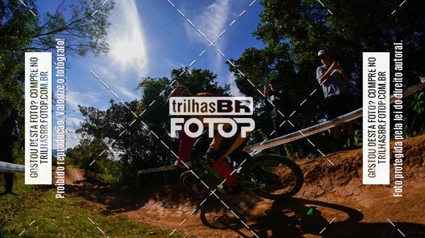 Buy your photos of the eventTaa Brasil de Downhill on Fotop