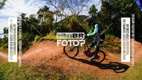 Buy your photos of the eventTaa Brasil de Downhill on Fotop