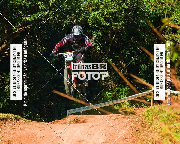 Buy your photos of the eventTaa Brasil de Downhill on Fotop