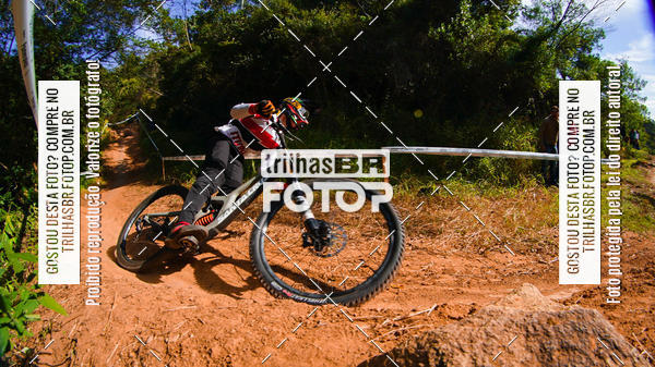 Buy your photos of the eventTaa Brasil de Downhill on Fotop