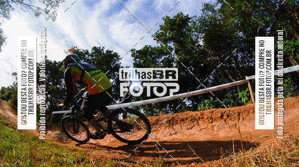 Buy your photos of the eventTaa Brasil de Downhill on Fotop