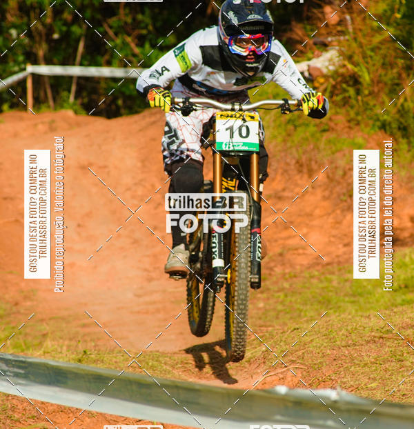 Buy your photos of the eventTaa Brasil de Downhill on Fotop