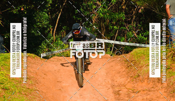 Buy your photos of the eventTaa Brasil de Downhill on Fotop