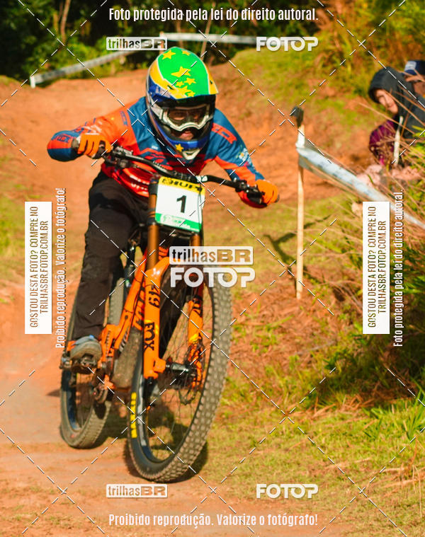 Buy your photos of the eventTaa Brasil de Downhill on Fotop