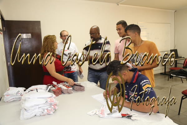 Buy your photos of the eventGardnia - Encontro com Buslogos on Fotop