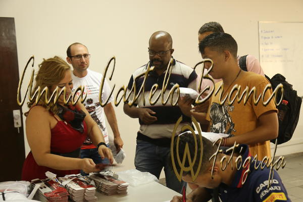 Buy your photos of the eventGardnia - Encontro com Buslogos on Fotop