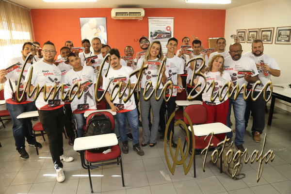 Buy your photos of the eventGardnia - Encontro com Buslogos on Fotop