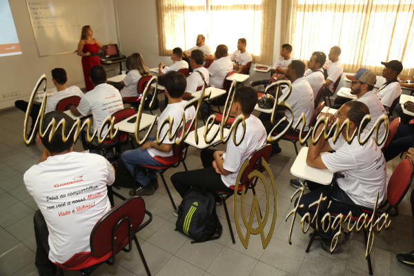 Buy your photos of the eventGardnia - Encontro com Buslogos on Fotop