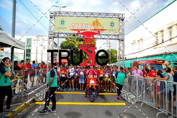 Buy your photos of the eventCorrida do Fogo on Fotop