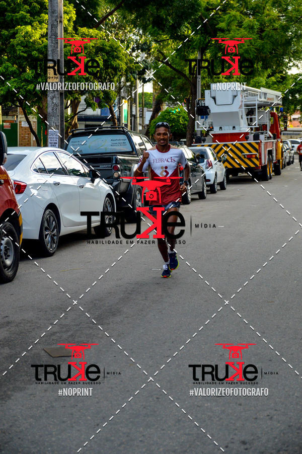 Buy your photos of the eventCorrida do Fogo on Fotop