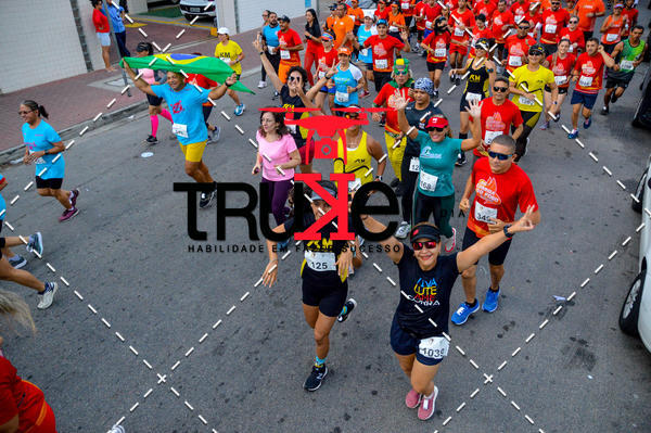 Buy your photos of the eventCorrida do Fogo on Fotop