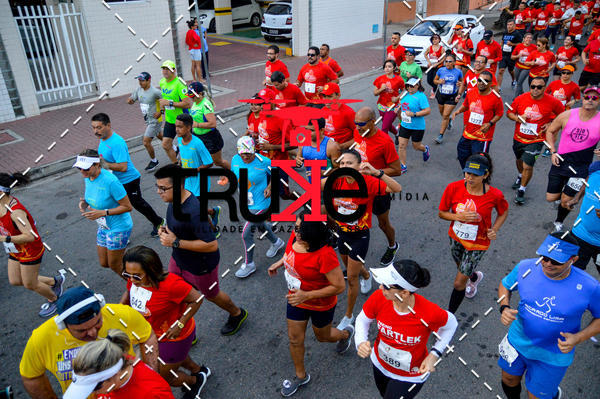 Buy your photos of the eventCorrida do Fogo on Fotop