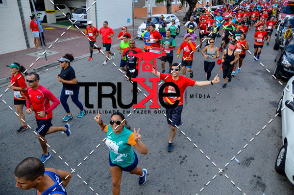 Buy your photos of the eventCorrida do Fogo on Fotop