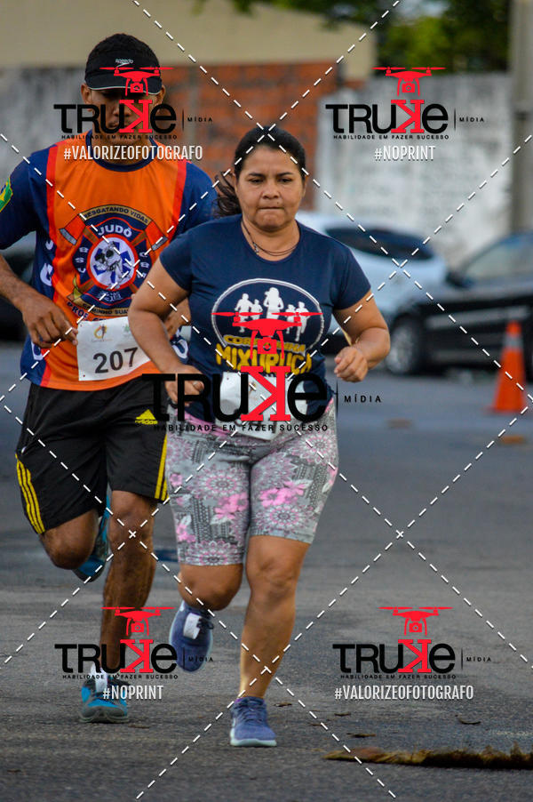 Buy your photos of the eventCorrida do Fogo on Fotop
