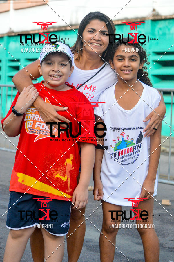 Buy your photos of the eventCorrida do Fogo on Fotop