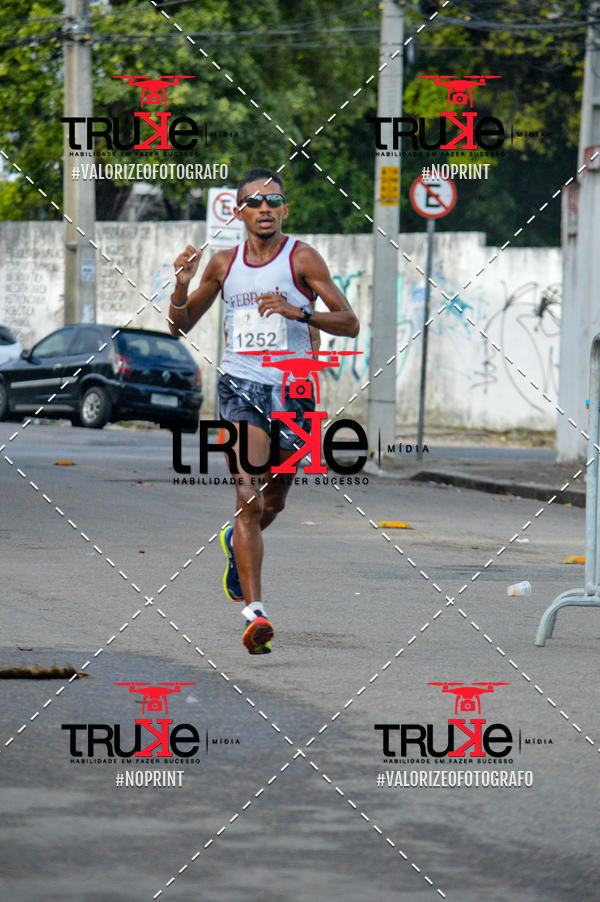 Buy your photos of the eventCorrida do Fogo on Fotop