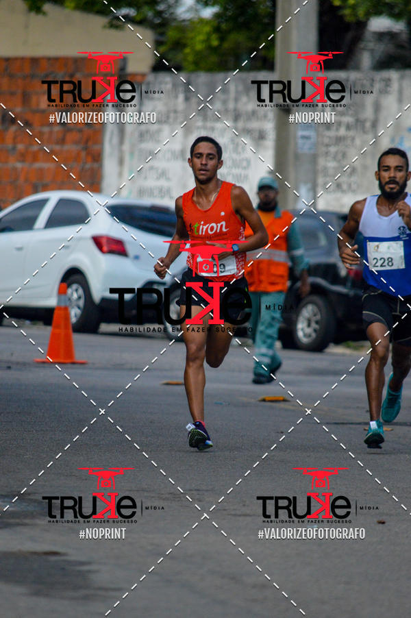 Buy your photos of the eventCorrida do Fogo on Fotop