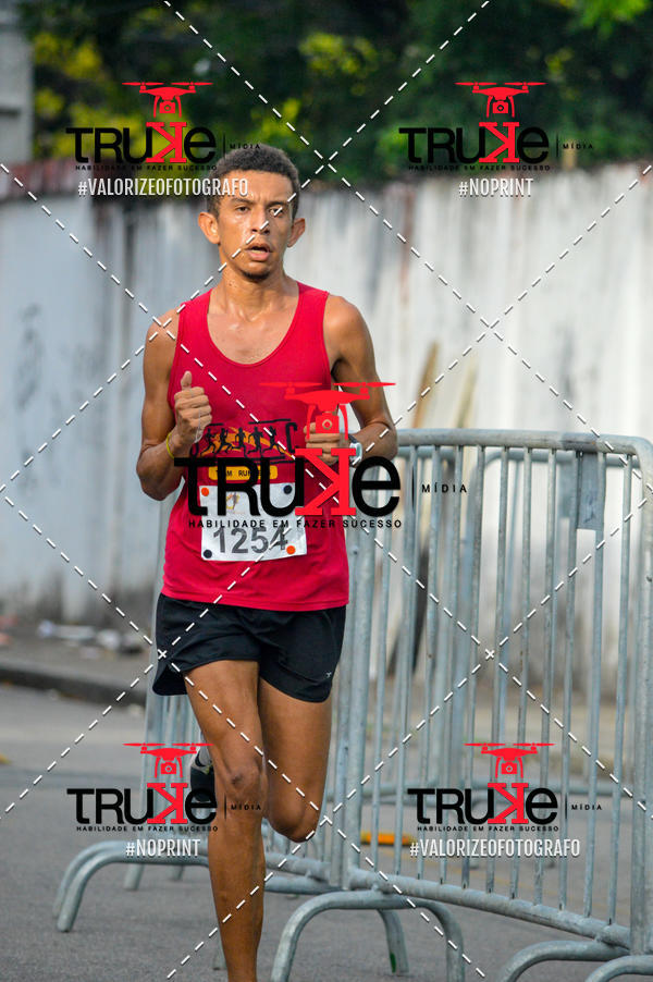 Buy your photos of the eventCorrida do Fogo on Fotop