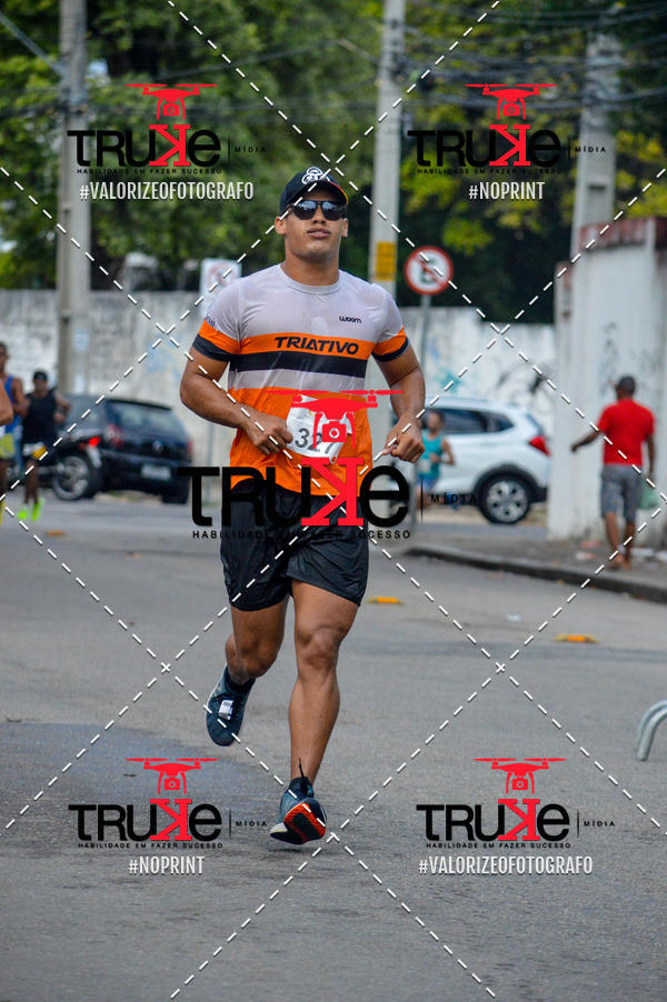 Buy your photos of the eventCorrida do Fogo on Fotop