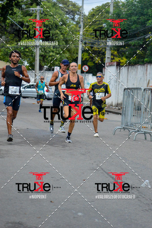 Buy your photos of the eventCorrida do Fogo on Fotop