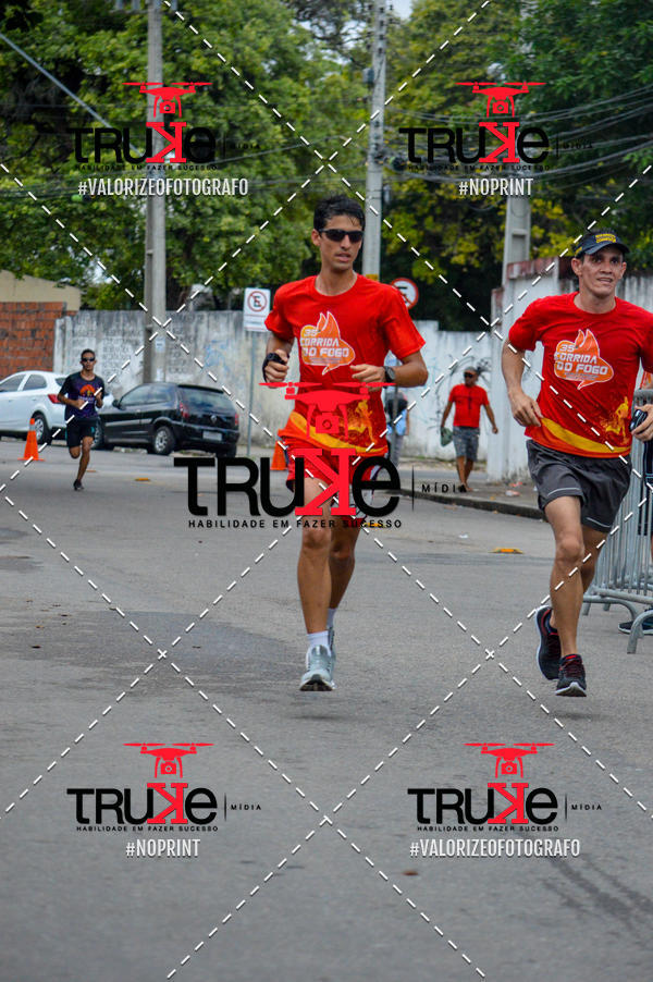 Buy your photos of the eventCorrida do Fogo on Fotop