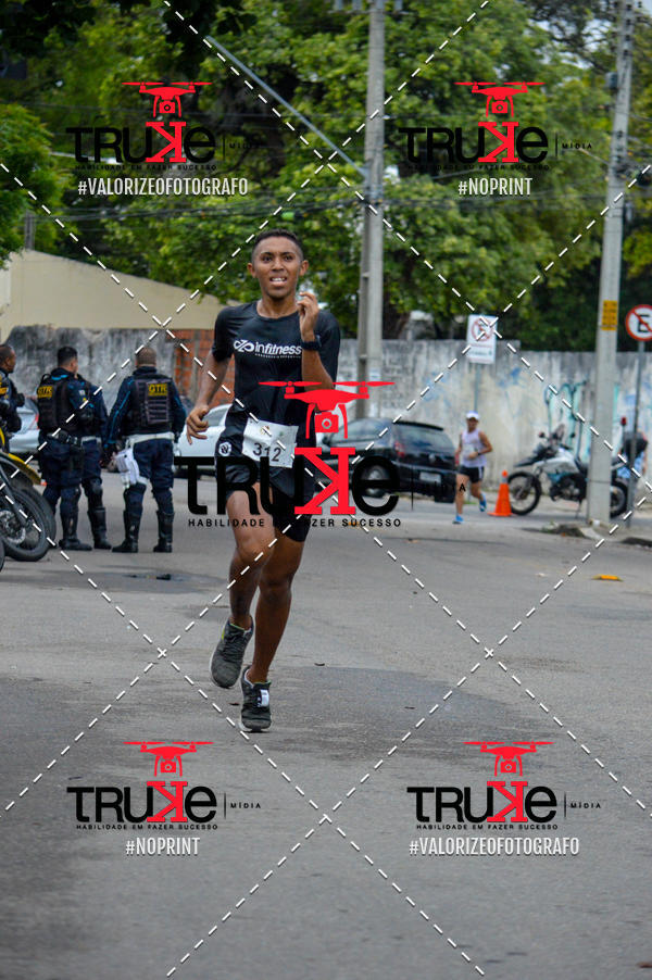 Buy your photos of the eventCorrida do Fogo on Fotop