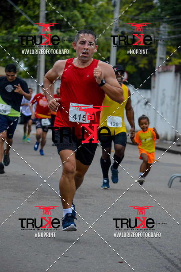 Buy your photos of the eventCorrida do Fogo on Fotop