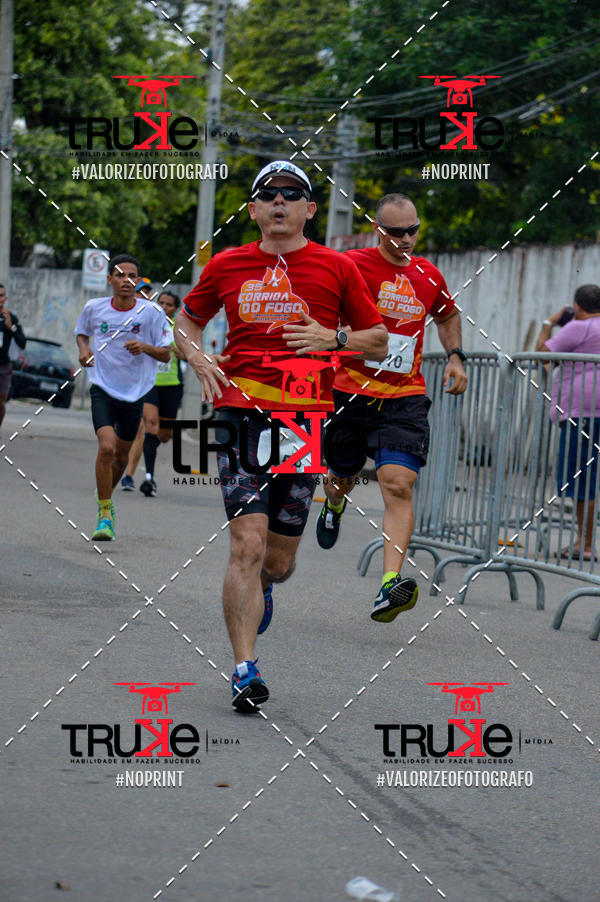 Buy your photos of the eventCorrida do Fogo on Fotop