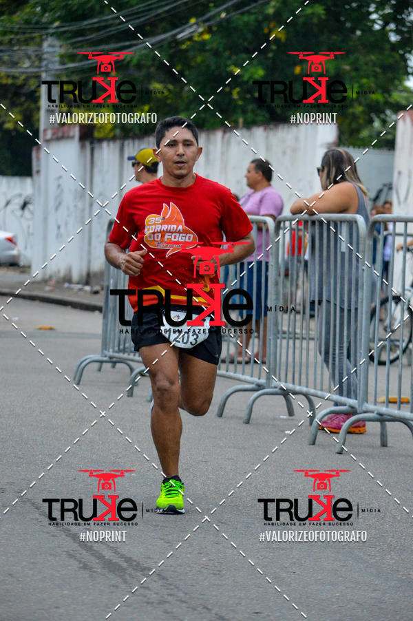 Buy your photos of the eventCorrida do Fogo on Fotop
