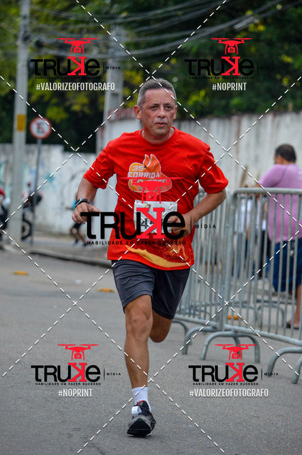 Buy your photos of the eventCorrida do Fogo on Fotop