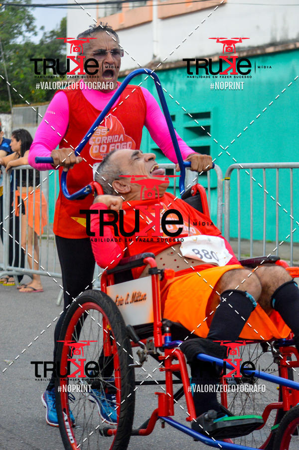 Buy your photos of the eventCorrida do Fogo on Fotop