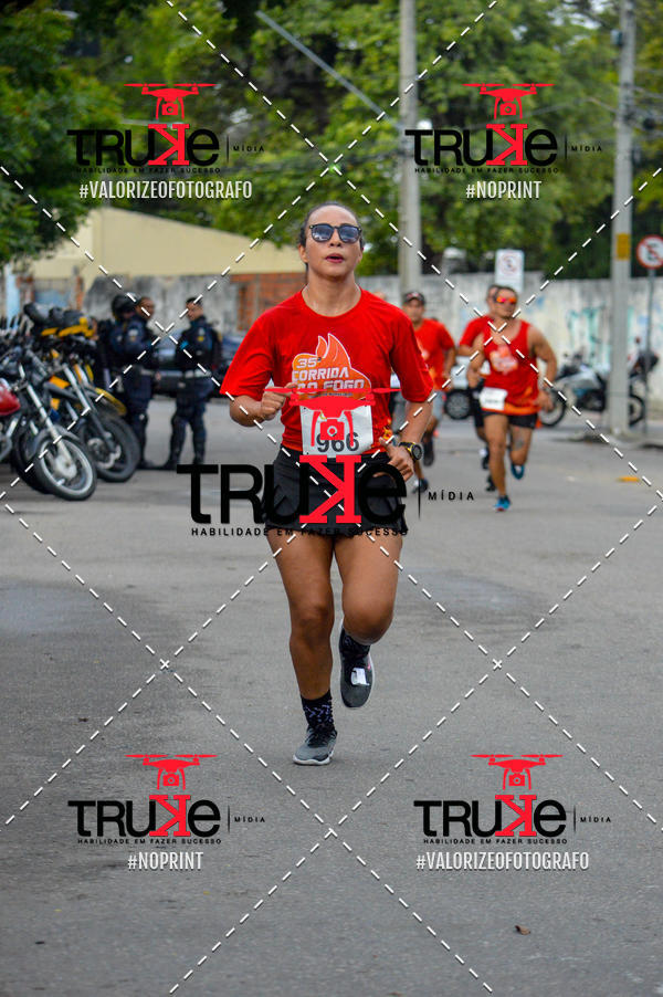 Buy your photos of the eventCorrida do Fogo on Fotop