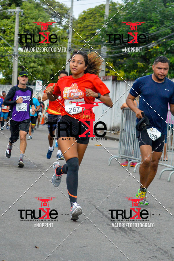 Buy your photos of the eventCorrida do Fogo on Fotop