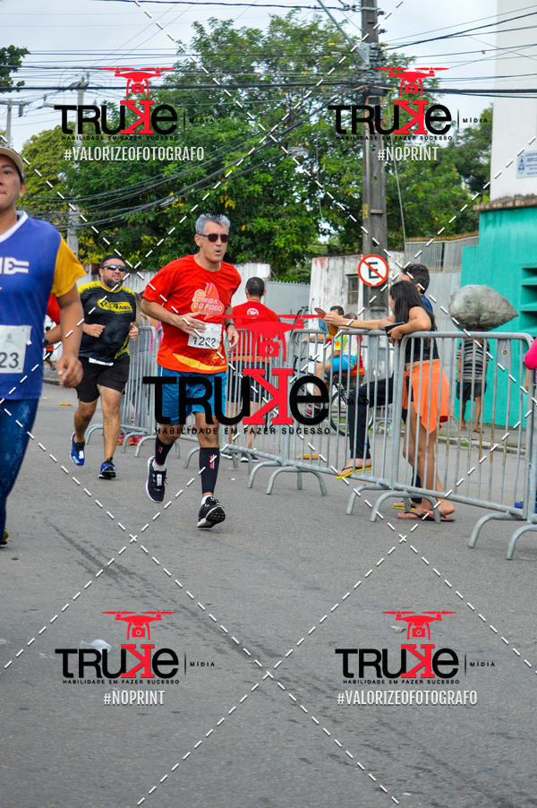 Buy your photos of the eventCorrida do Fogo on Fotop