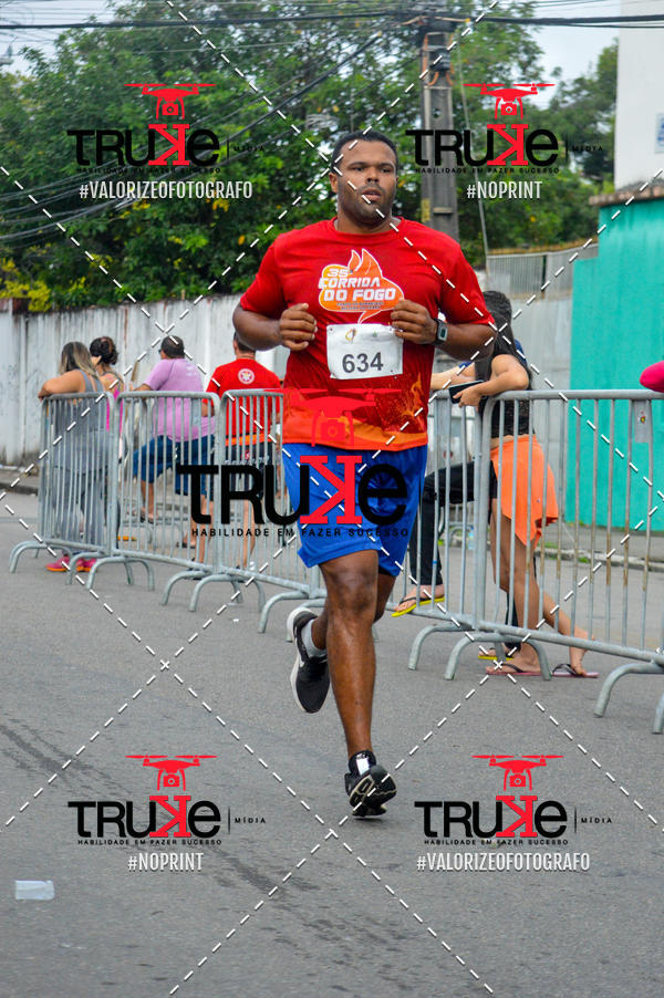 Buy your photos of the eventCorrida do Fogo on Fotop