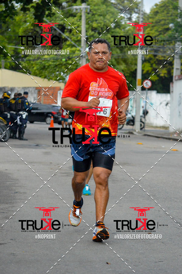 Buy your photos of the eventCorrida do Fogo on Fotop