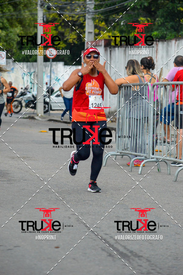 Buy your photos of the eventCorrida do Fogo on Fotop