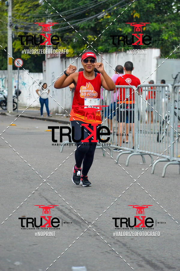 Buy your photos of the eventCorrida do Fogo on Fotop