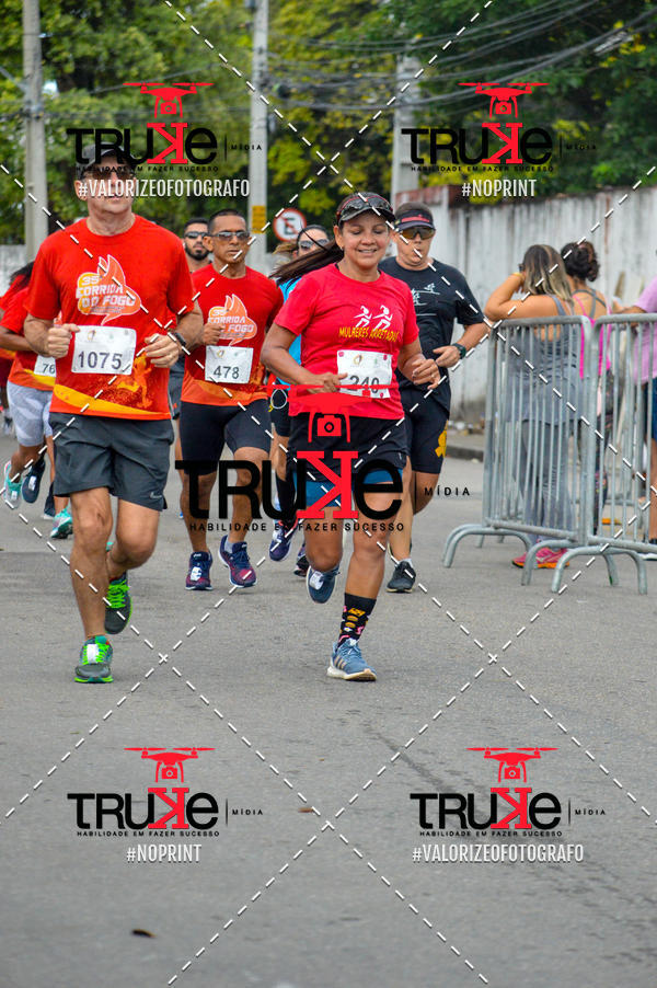 Buy your photos of the eventCorrida do Fogo on Fotop