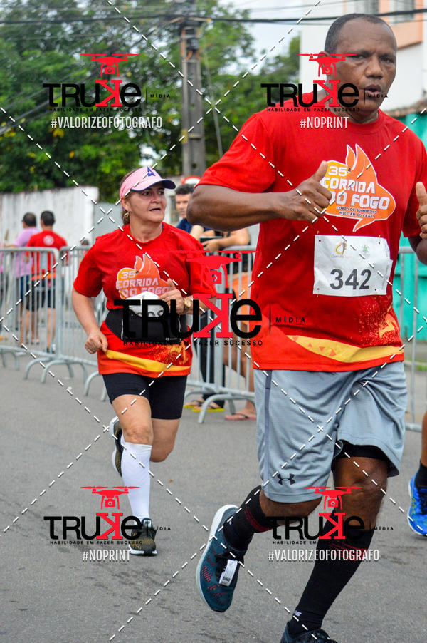 Buy your photos of the eventCorrida do Fogo on Fotop