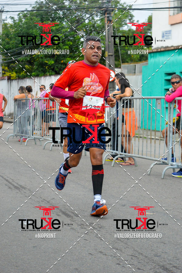 Buy your photos of the eventCorrida do Fogo on Fotop