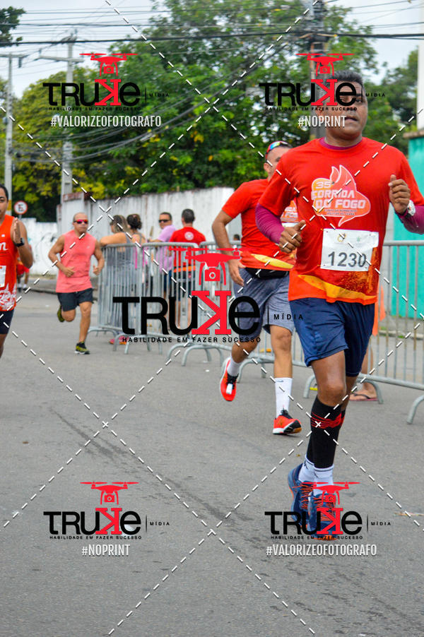 Buy your photos of the eventCorrida do Fogo on Fotop