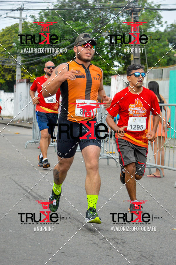 Buy your photos of the eventCorrida do Fogo on Fotop