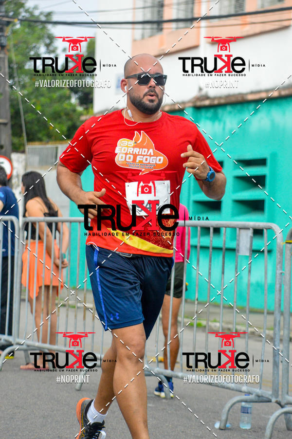 Buy your photos of the eventCorrida do Fogo on Fotop