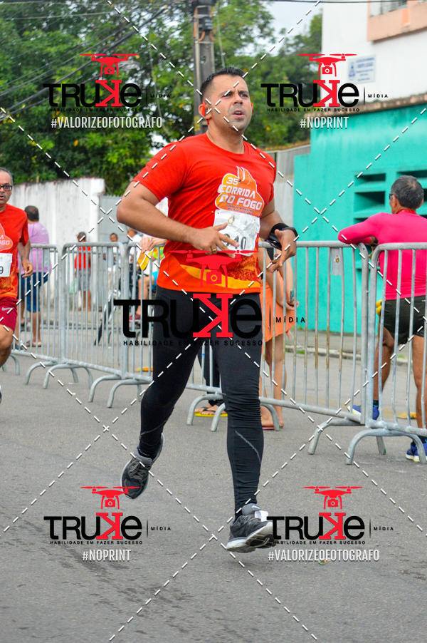 Buy your photos of the eventCorrida do Fogo on Fotop