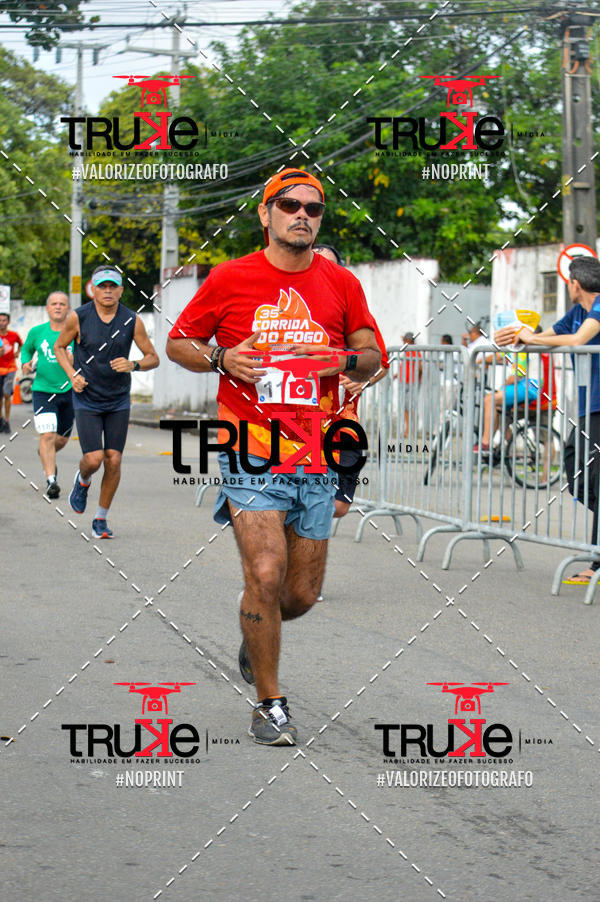 Buy your photos of the eventCorrida do Fogo on Fotop