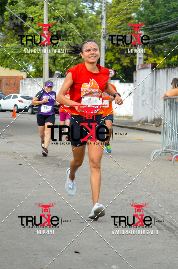 Buy your photos of the eventCorrida do Fogo on Fotop