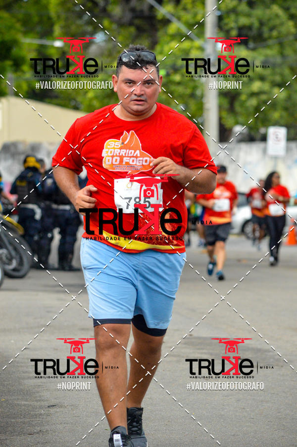 Buy your photos of the eventCorrida do Fogo on Fotop