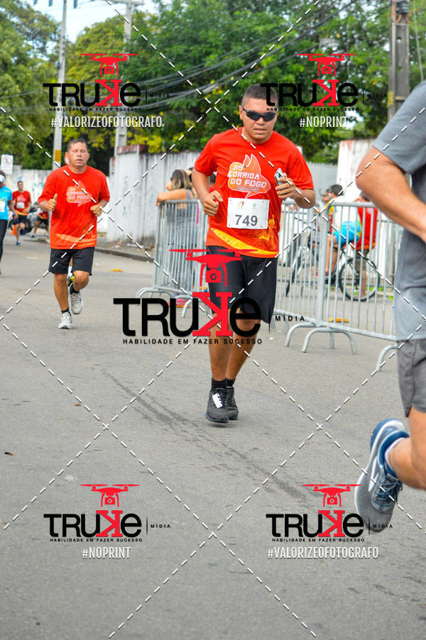 Buy your photos of the eventCorrida do Fogo on Fotop